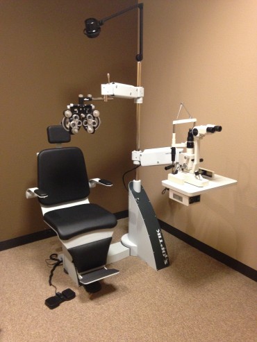 S4Optik Chair & Stand Install @Colorado Optometry